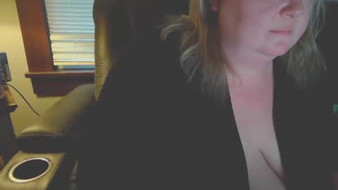 Sexy Ex-Teacher online show from September 2025 12:00:02 AM