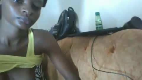 Snapshot of sexyhotgal23 chatting on December 2024 12:19:01 AM REBECCAH online show from December 2024 12:19:01 AM