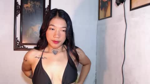 Snapshot of sexyhotjelian chatting on January 2025 11:42:01 PM jelian online show from January 2025 11:42:01 PM