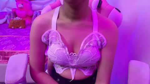 sexyislive online show from March 2025 05:52:02 AM
