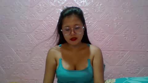sexyjessa20 online show from November 2025 12:11:02 AM