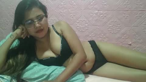 sexyjessa20 online show from February 2026 01:17:01 PM