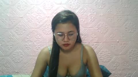 Snapshot of sexyjessa20 chatting on June 2026 11:39:01 PM sexyjessa20 online show from June 2026 11:39:01 PM