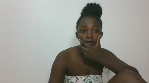 JOAN online show from March 2025 05:36:02 PM