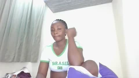 JOAN online show from October 2025 10:05:02 AM