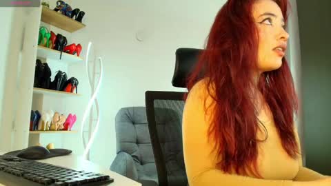 katalina larson online show from October 2025 03:36:02 AM