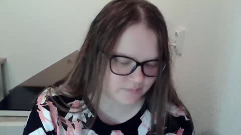 Kate online show from December 2024 02:11:02 PM