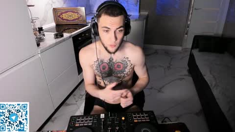 Kolya online show from January 2025 02:37:01 AM