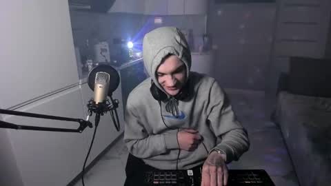 Kolya online show from February 2025 11:35:01 PM