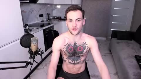 Kolya online show from February 2025 04:32:02 AM