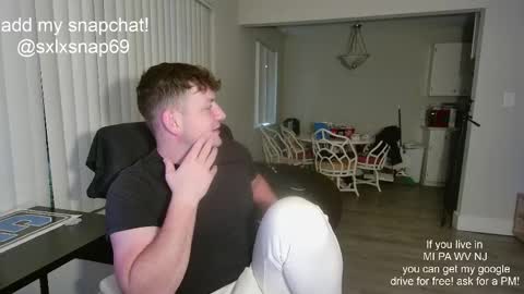 Snapshot of sexylax69 chatting on October 2025 12:40:02 AM sexylax69 online show from October 2025 12:40:02 AM