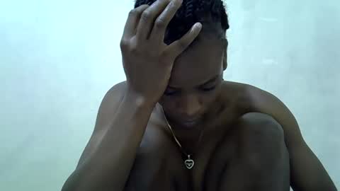 Snapshot of sexyliah chatting on September 2025 01:33:01 PM sexy liah online show from September 2025 01:33:01 PM