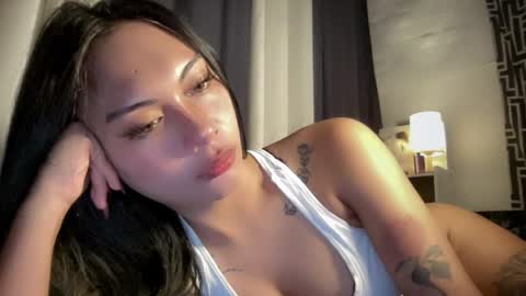 maxine online show from March 2026 08:26:01 PM