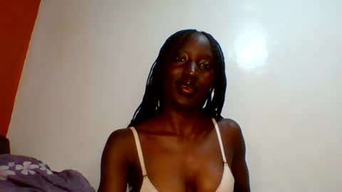 Snapshot of sexylucia5 chatting on May 2026 11:03:02 PM sexylucia5 online show from May 2026 11:03:02 PM