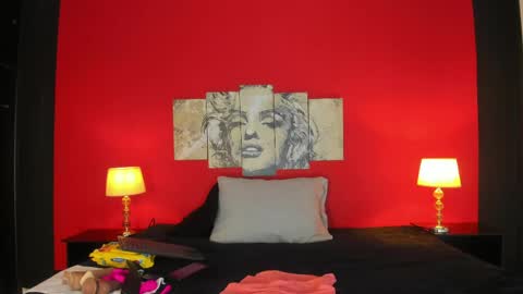 Luciana online show from April 2026 05:27:01 PM