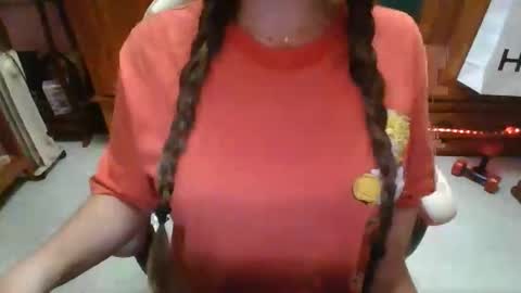 Snapshot of sexymisss24 chatting on May 2026 09:55:01 PM sexymisss24 online show from May 2026 09:55:01 PM