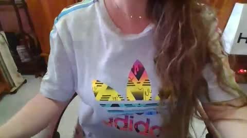 Snapshot of sexymisss24 chatting on May 2026 09:28:01 AM sexymisss24 online show from May 2026 09:28:01 AM