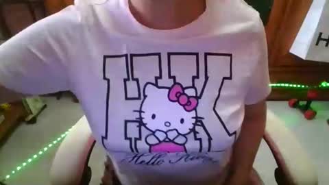 Snapshot of sexymisss24 chatting on June 2026 09:23:02 AM sexymisss24 online show from June 2026 09:23:02 AM