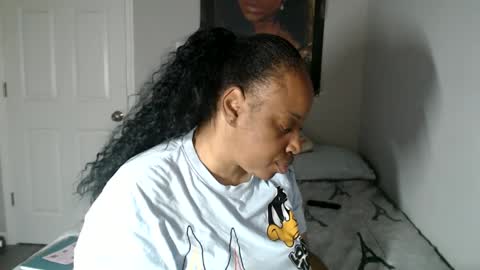 Snapshot of sexymona1218 chatting on September 2025 12:50:02 PM SexyMona online show from September 2025 12:50:02 PM