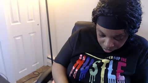 SexyMona online show from June 2026 03:18:01 PM