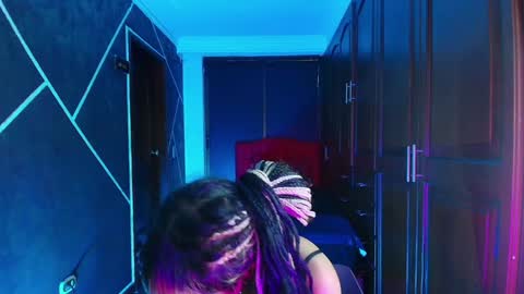 N A F online show from December 2024 07:01:01 PM