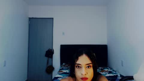 Snapshot of sexynatalia25 chatting on February 2025 06:50:02 AM Natalia Duran online show from February 2025 06:50:02 AM