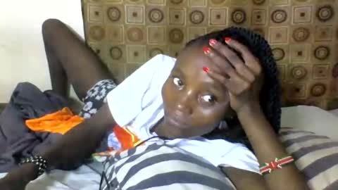 Snapshot of sexyneedle22 chatting on February 2025 08:13:02 PM VIVIAN online show from February 2025 08:13:02 PM