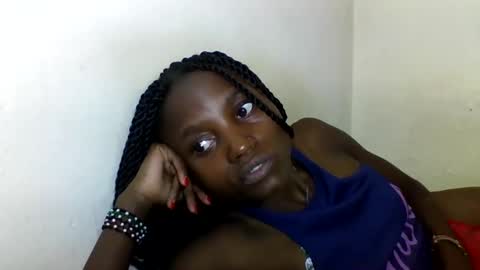 Snapshot of sexyneedle22 chatting on February 2025 05:05:02 PM VIVIAN online show from February 2025 05:05:02 PM