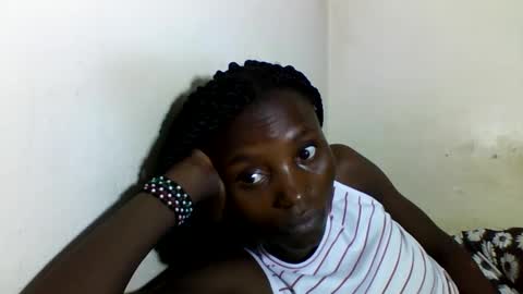 Snapshot of sexyneedle22 chatting on February 2025 06:59:01 PM VIVIAN online show from February 2025 06:59:01 PM