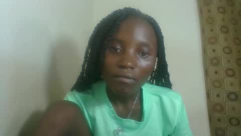 Snapshot of sexyneedle22 chatting on February 2025 07:02:01 PM VIVIAN online show from February 2025 07:02:01 PM