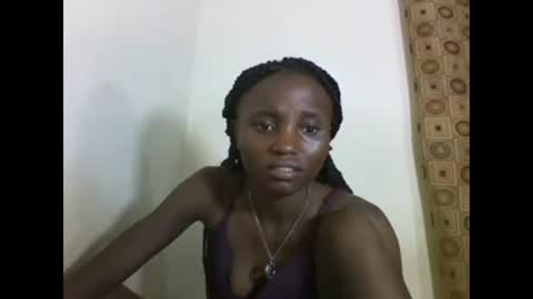 Snapshot of sexyneedle22 chatting on February 2025 06:01:02 PM VIVIAN online show from February 2025 06:01:02 PM