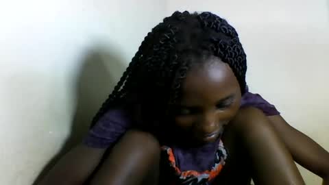 Snapshot of sexyneedle22 chatting on February 2025 04:32:01 PM VIVIAN online show from February 2025 04:32:01 PM