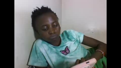 Snapshot of sexyneedle22 chatting on February 2025 07:38:01 PM VIVIAN online show from February 2025 07:38:01 PM