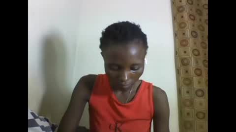 Snapshot of sexyneedle22 chatting on February 2025 05:29:02 PM VIVIAN online show from February 2025 05:29:02 PM