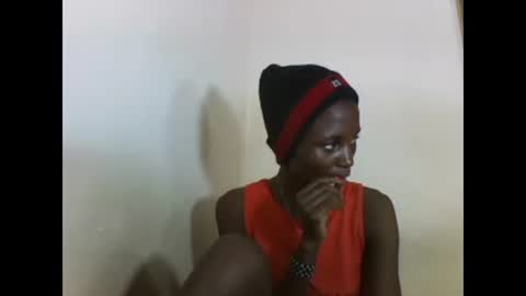 Snapshot of sexyneedle22 chatting on February 2025 09:32:02 AM VIVIAN online show from February 2025 09:32:02 AM