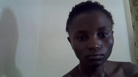 Snapshot of sexyneedle22 chatting on February 2025 06:07:01 AM VIVIAN online show from February 2025 06:07:01 AM