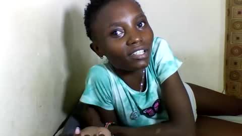 Snapshot of sexyneedle22 chatting on March 2025 07:06:02 PM VIVIAN online show from March 2025 07:06:02 PM