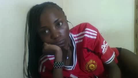 Snapshot of sexyneedle22 chatting on March 2025 06:16:01 AM VIVIAN online show from March 2025 06:16:01 AM