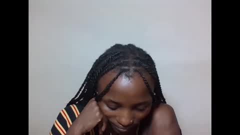 Snapshot of sexyneedle22 chatting on October 2025 07:04:02 PM VIVIAN online show from October 2025 07:04:02 PM