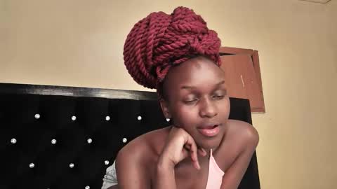 nina online show from September 2025 06:24:01 PM