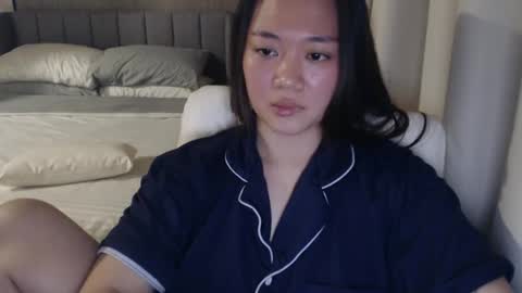 Snapshot of sexypenguin13 chatting on December 2024 11:34:02 AM sexypenguin13 online show from December 2024 11:34:02 AM