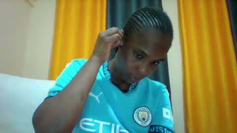 Snapshot of sexyqueen3457132 chatting on January 2025 10:12:02 PM DOVY ACHIENG online show from January 2025 10:12:02 PM
