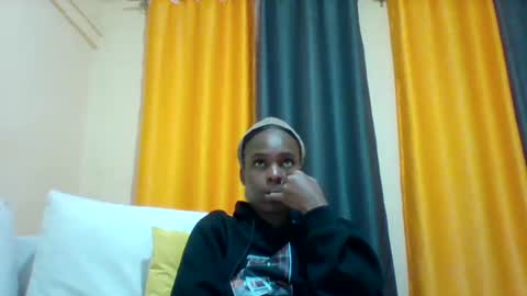 Snapshot of sexyqueen3457132 chatting on January 2025 08:00:01 PM DOVY ACHIENG online show from January 2025 08:00:01 PM