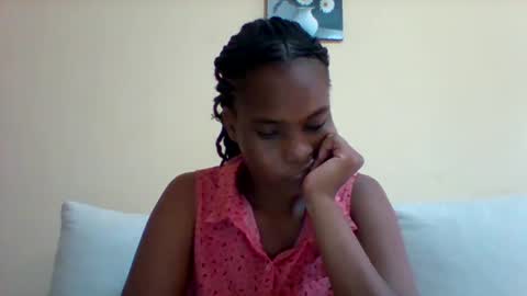 Snapshot of sexyqueen3457132 chatting on January 2025 01:09:01 PM DOVY ACHIENG online show from January 2025 01:09:01 PM