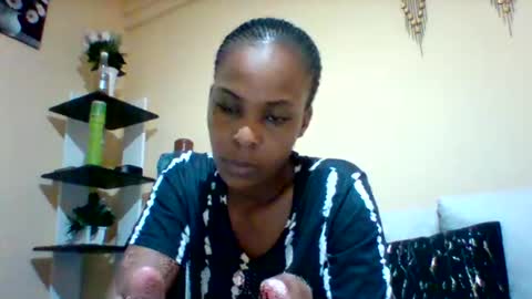 Snapshot of sexyqueen3457132 chatting on September 2025 10:25:02 AM DOVY ACHIENG online show from September 2025 10:25:02 AM