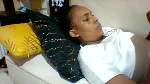 Snapshot of sexyqueen3457132 chatting on September 2025 01:12:02 PM DOVY ACHIENG online show from September 2025 01:12:02 PM