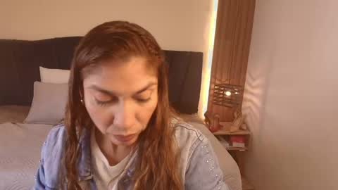 Snapshot of sexyrachel_ chatting on May 2026 11:37:01 AM R A C H E L online show from May 2026 11:37:01 AM