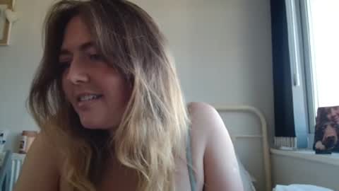 sexyracquelukxx online show from November 2025 09:26:02 AM