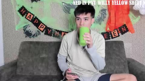 MATIAS-18   THIAHO -18  MAX-19  NICOKALY-19  CAIN-19   MOD ESTEBAN online show from October 2025 07:36:02 PM