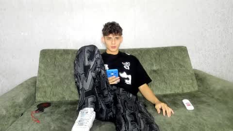 MATIAS-18   THIAHO -18  MAX-19  NICOKALY-19  CAIN-19   MOD ESTEBAN online show from April 2026 07:48:01 PM